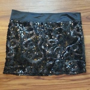 Black Brand Sequin Skirt Size Small